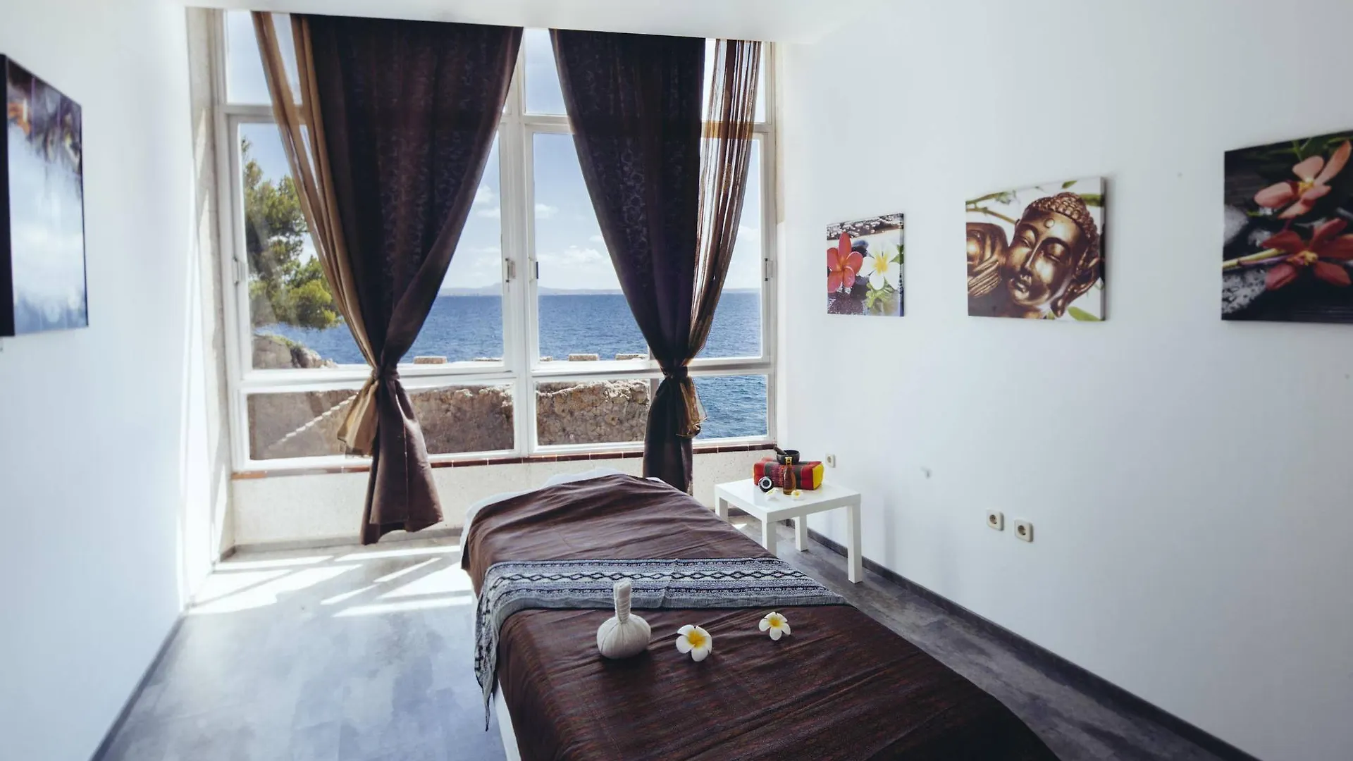 Europe Playa Marina - Adults Only Otel Illetas İspanya