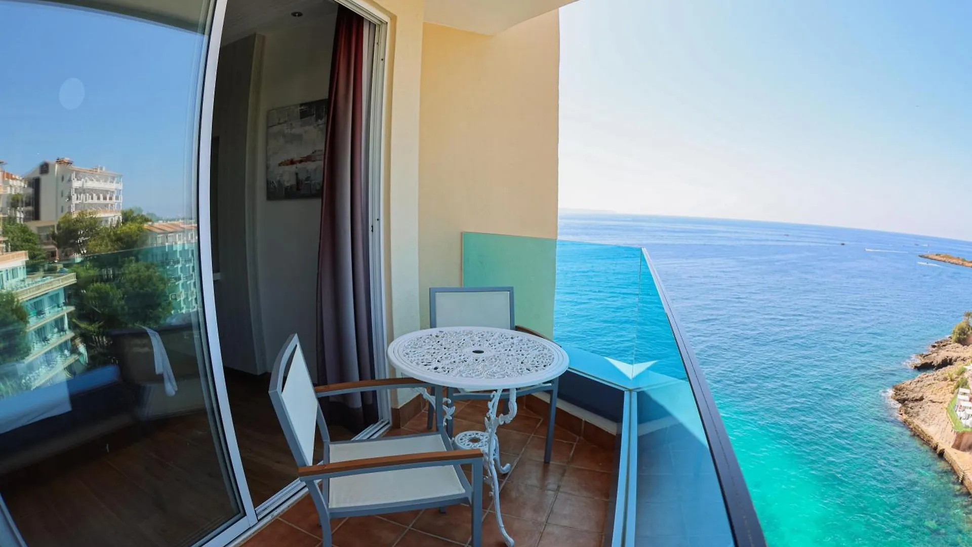 Europe Playa Marina - Adults Only Hotel Illetas